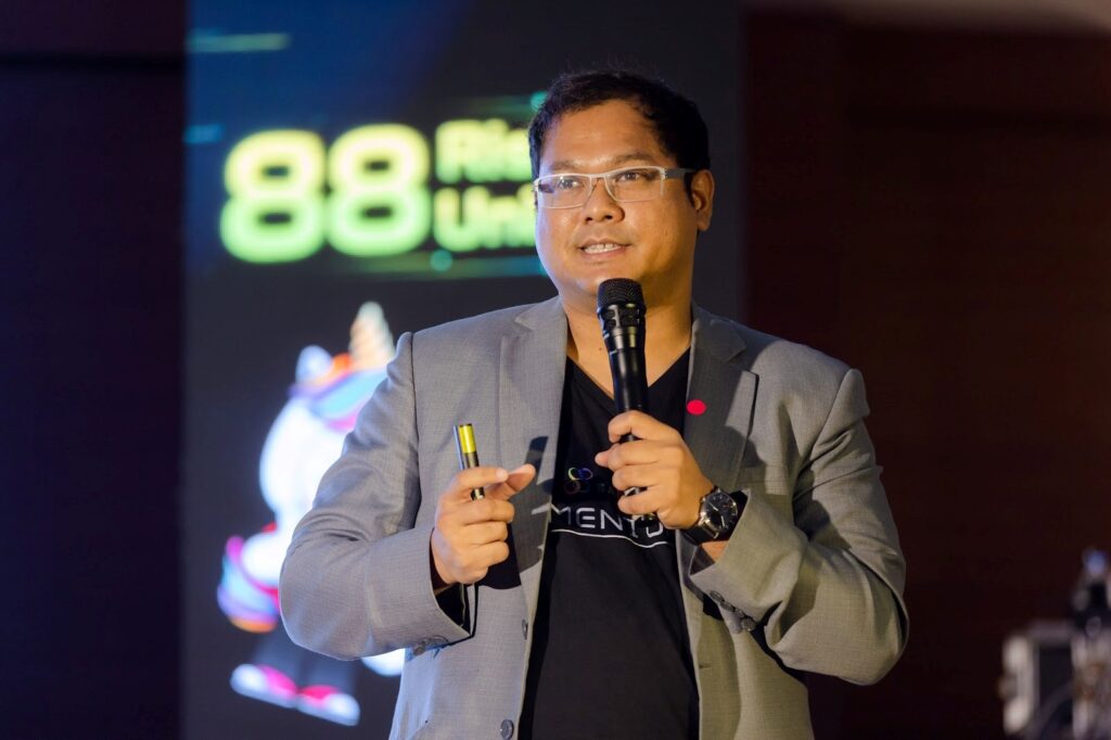 CEO PEAK กล่าวขอบคุณรางวัล 88 Rising Unicorn