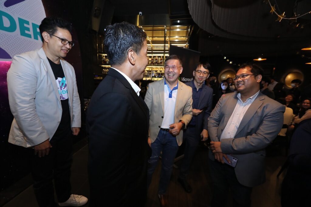 ผู้ว่าราชการกรุงเทพมหานครมาร่วมงาน